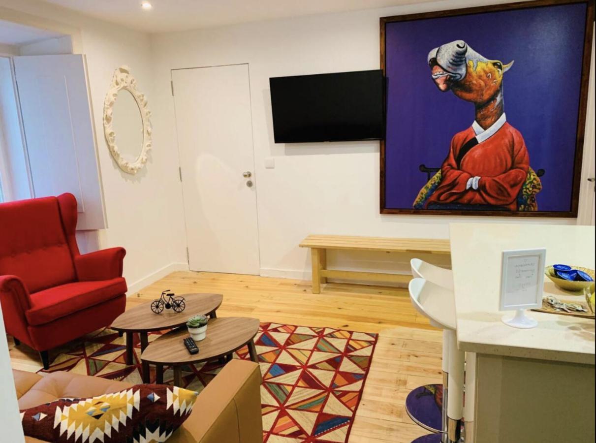 Chiado/Bairro Alto 2 Bedroom Apartment リスボン エクステリア 写真